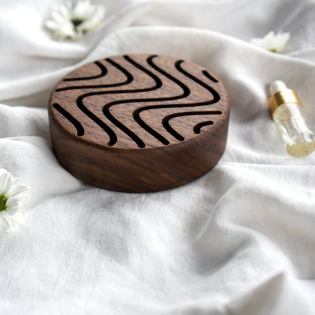 Diffuseur d'huiles essentielles en bois naturel