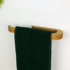 Dębowy wieszak do biura na okulary, funkcjonalny i stylowy dodatek do małej przestrzeni