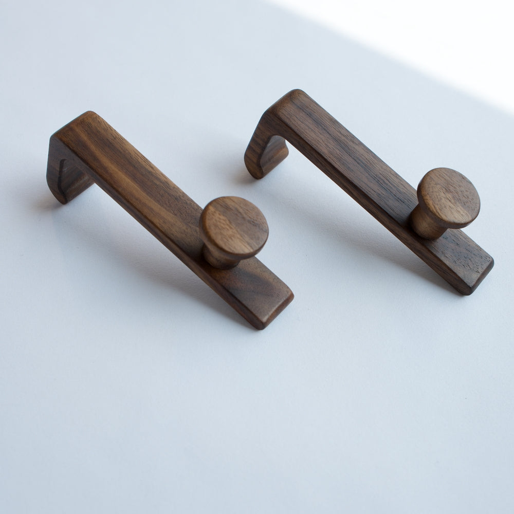 Holz-Kleiderhaken für Heizkörper mit Magnet