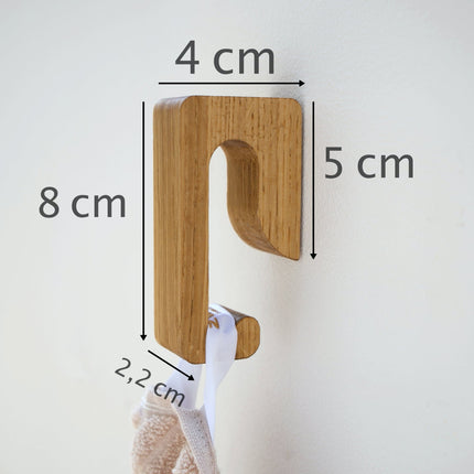 Nowoczesny wieszak haczyk z litego drewna dębowego o minimalistycznej formie