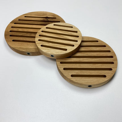 Oak floating shelved, round decorating shelves, modern home deco shelvs, floating plant shelf, fashionable furniture, shelves with bracket